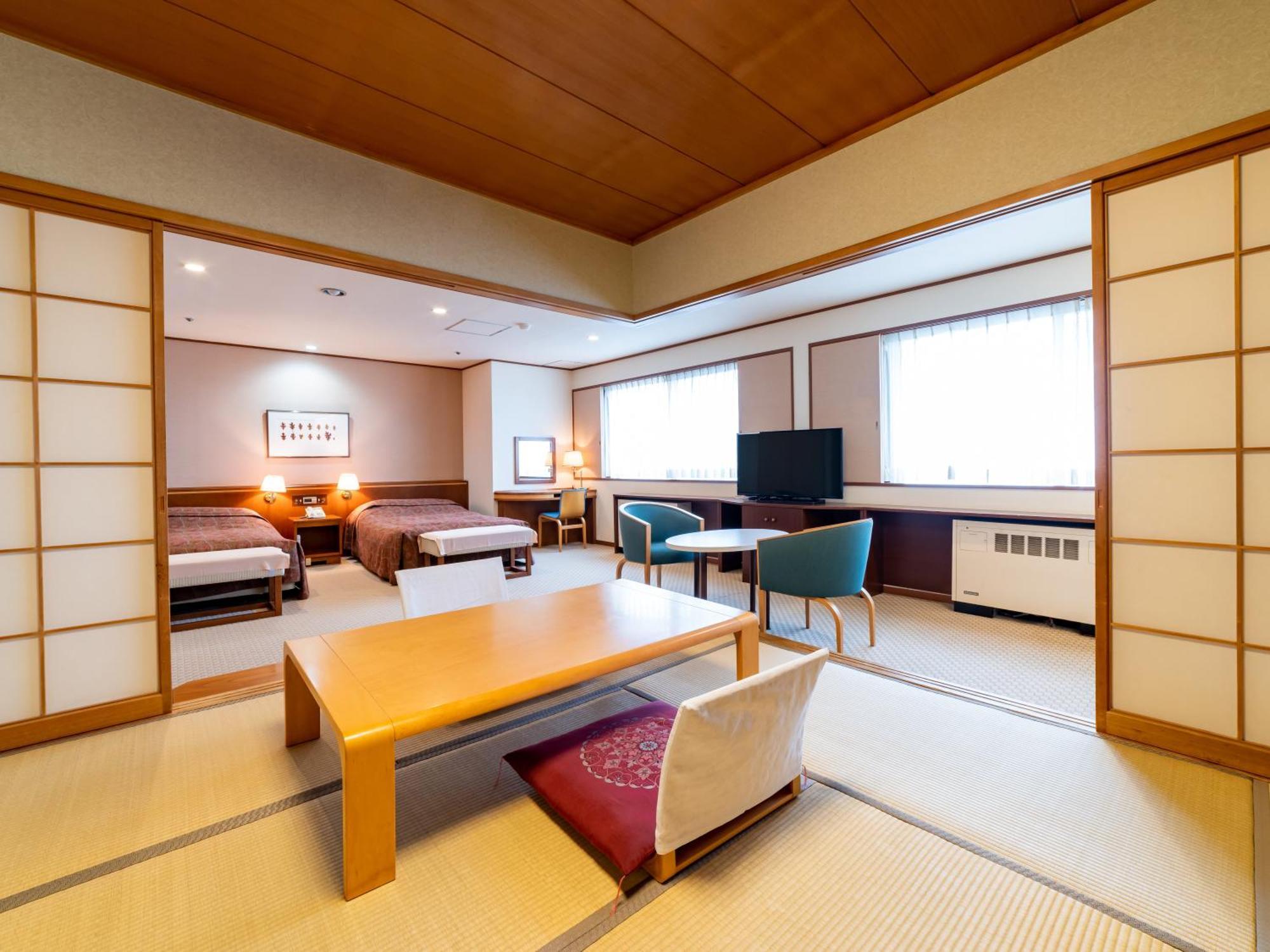 Kusatsu-Onsen Hotel Resort Кусацу Екстериор снимка