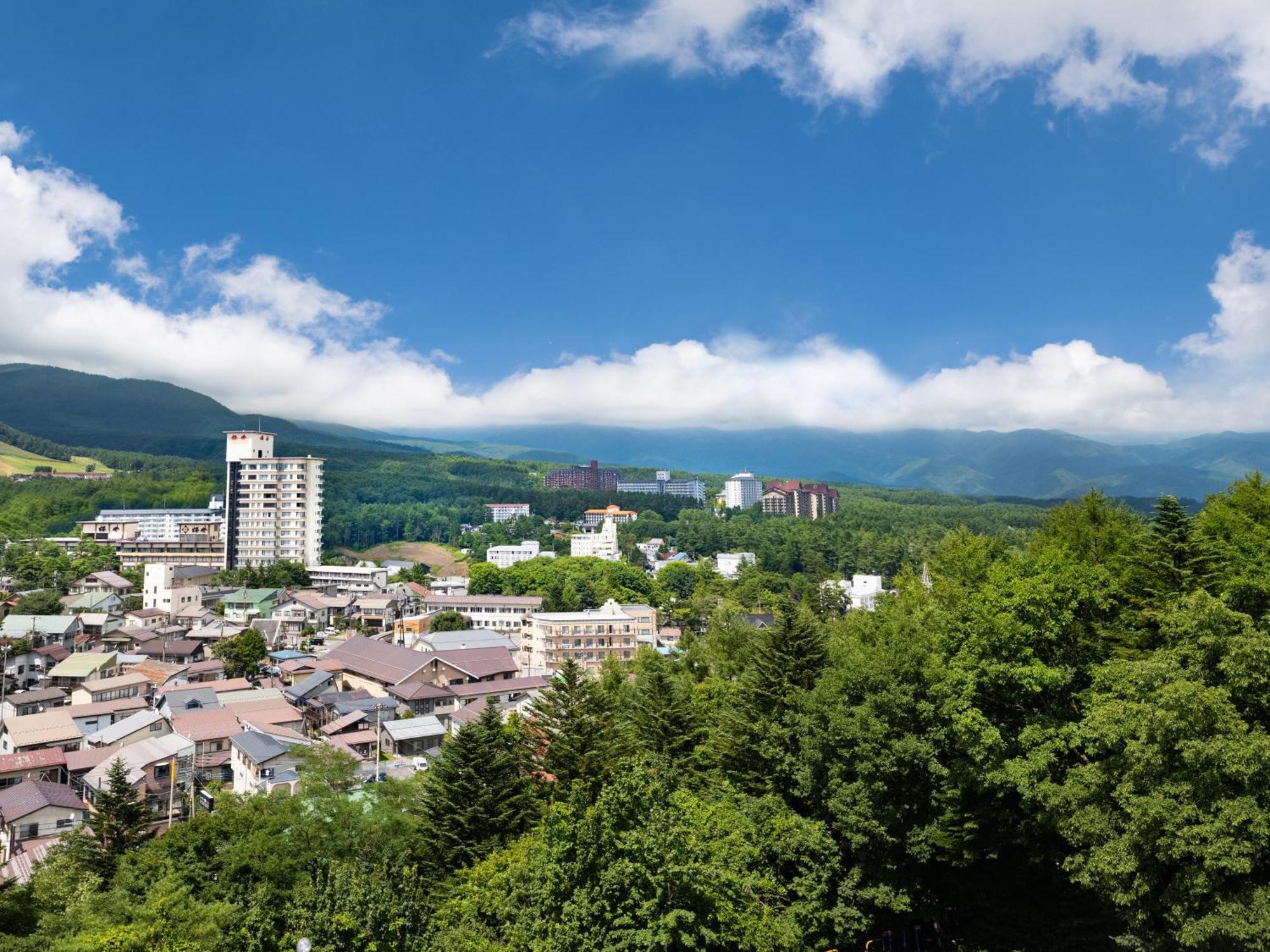 Kusatsu-Onsen Hotel Resort Кусацу Екстериор снимка